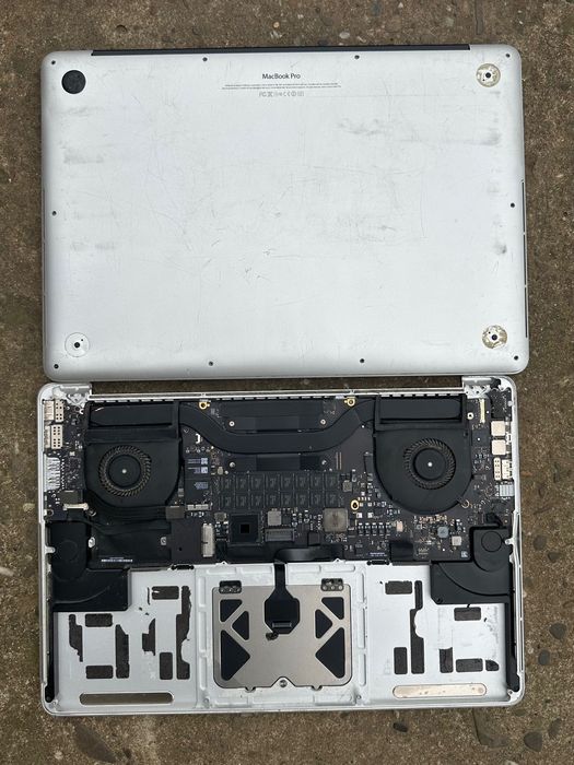 продам 2 макбука на запчастини А1398