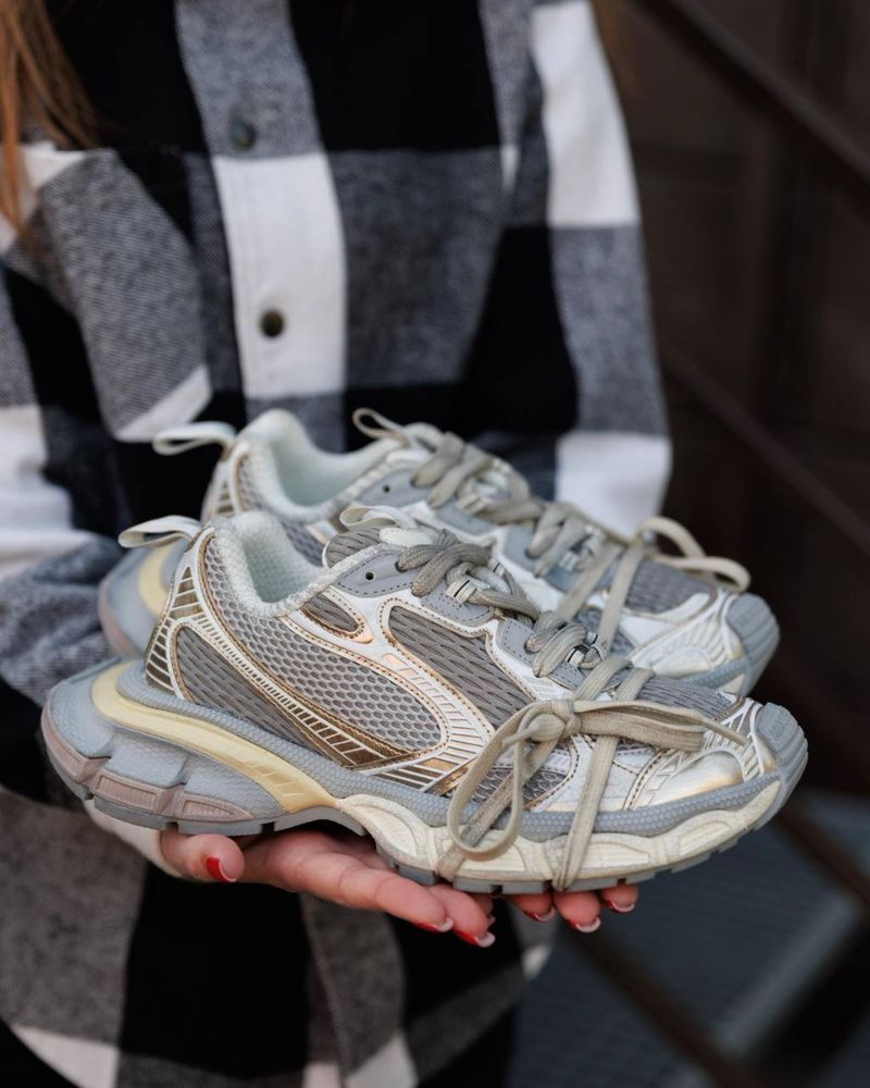 Balenciaga 3XL Dirty Beige Grey