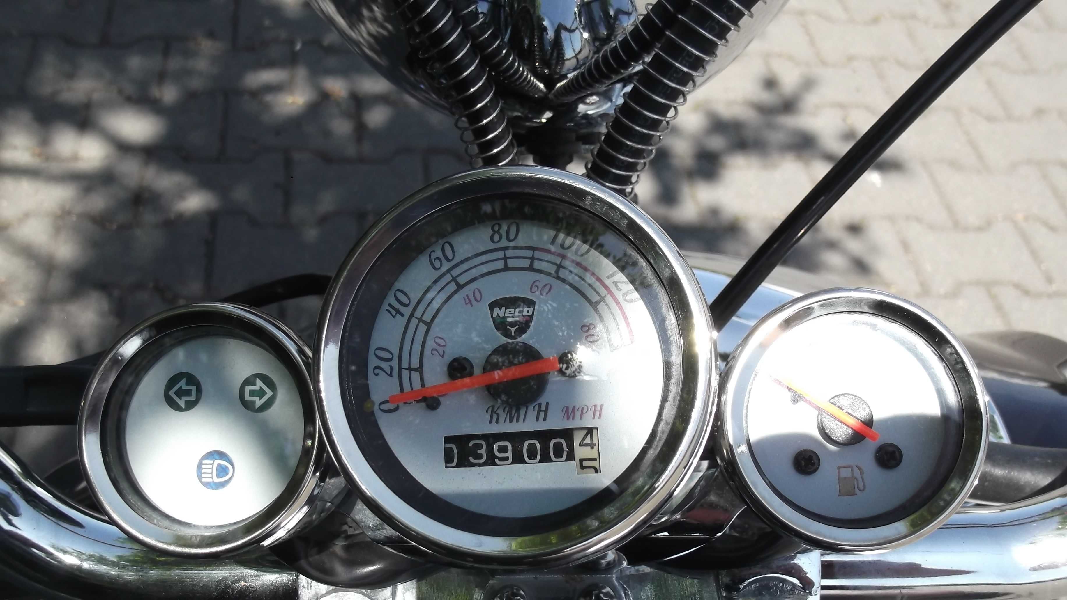 Neco Borcelino 125 Retro