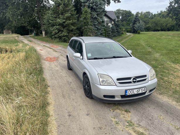 Opel Vektra C. Doinwestowana