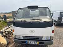 Toyota Dyna 150 Tribasculante