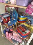 Vendo lot de varios brinquedos e utinsilios para criança