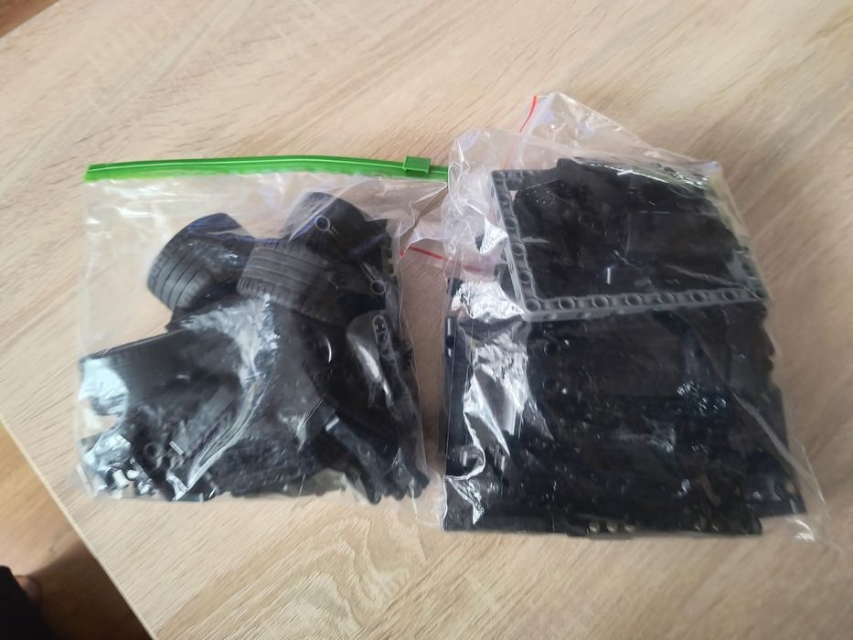 LEGO Technic 42111