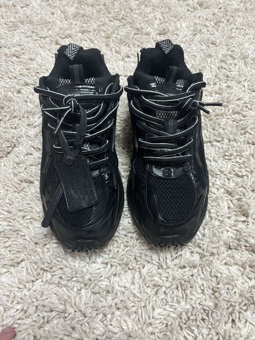 off white be right back