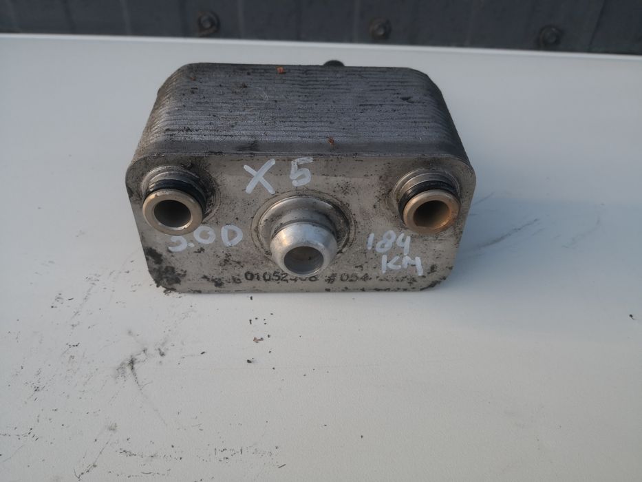 Chłodnica oleju skrzyni biegów BMW x5 e53 3.0d 184KM