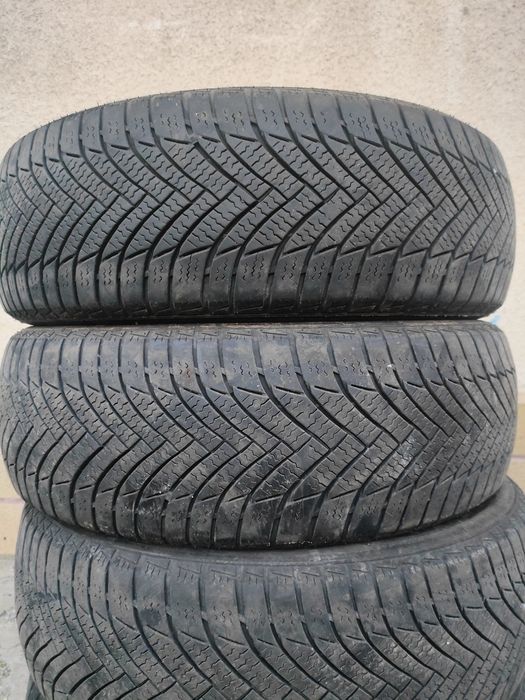 Opona zimowa 4 szt 195/65R15 Tristar SnowPower Hp