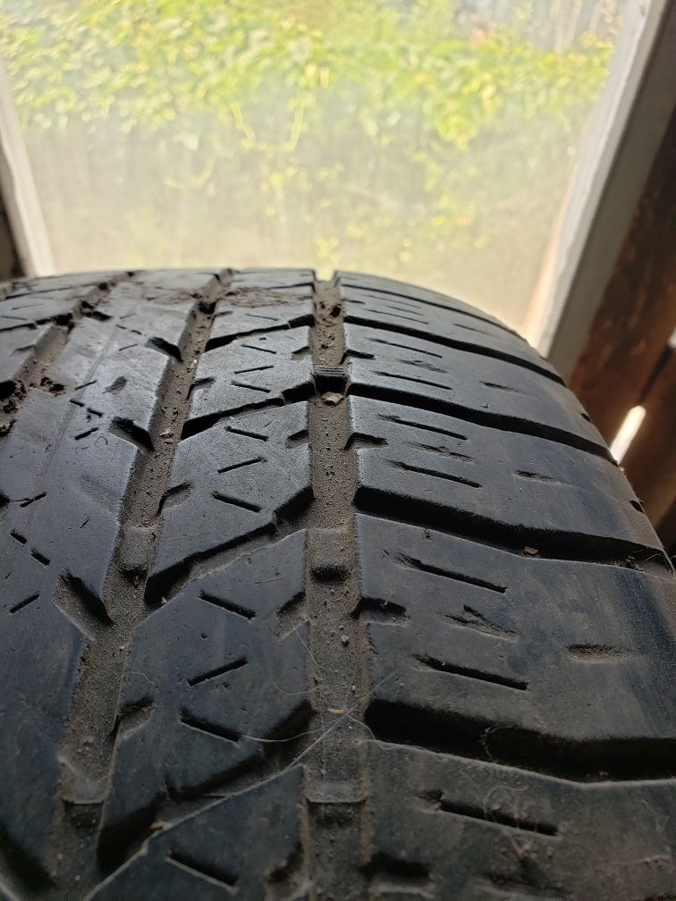 Всесезонні шини Bridgestone Dueler H/T 684 II (285/60R18 116V)