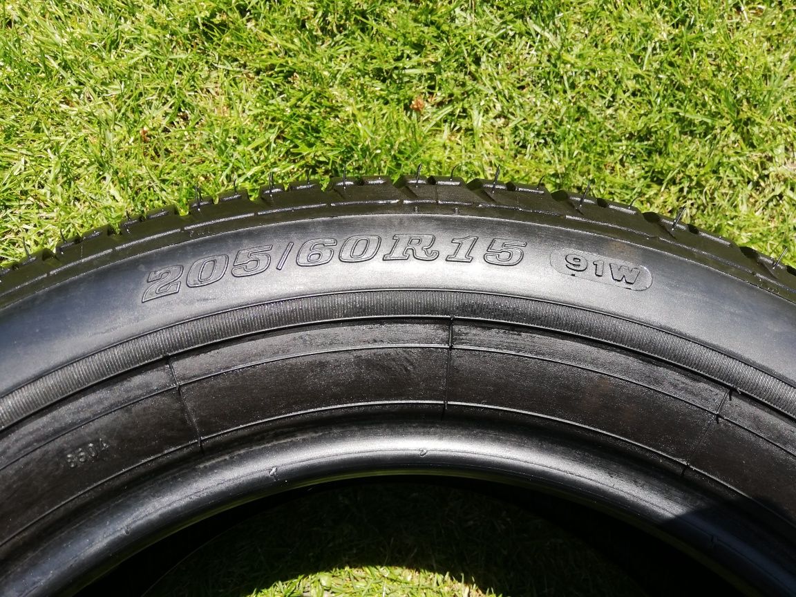 (Nr.45) Opona letnia 205/60 R15 Dunlop SP sport 200E