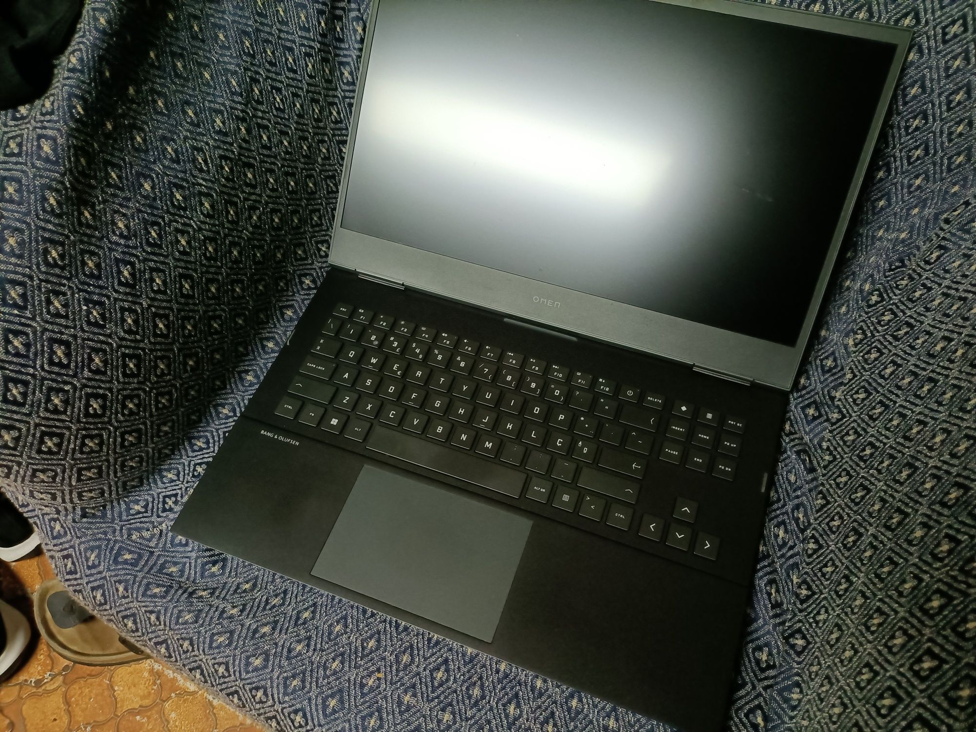 Portátil gaming HP Omen 16-c0011np