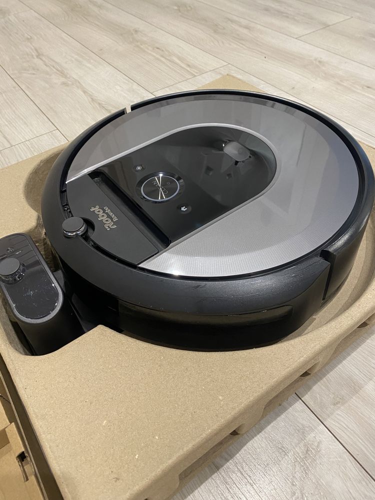 IRobot Roomba I7 - 2021