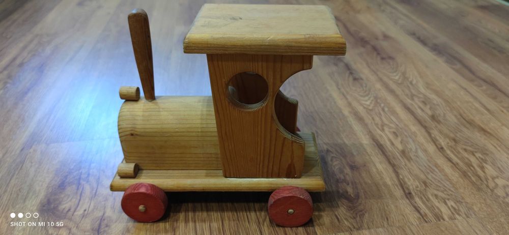 Komplet zabawek edukacyjnych DUŻA LOKOMOTYWA z litego drewna