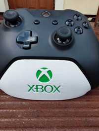 Xbox Controller Stand