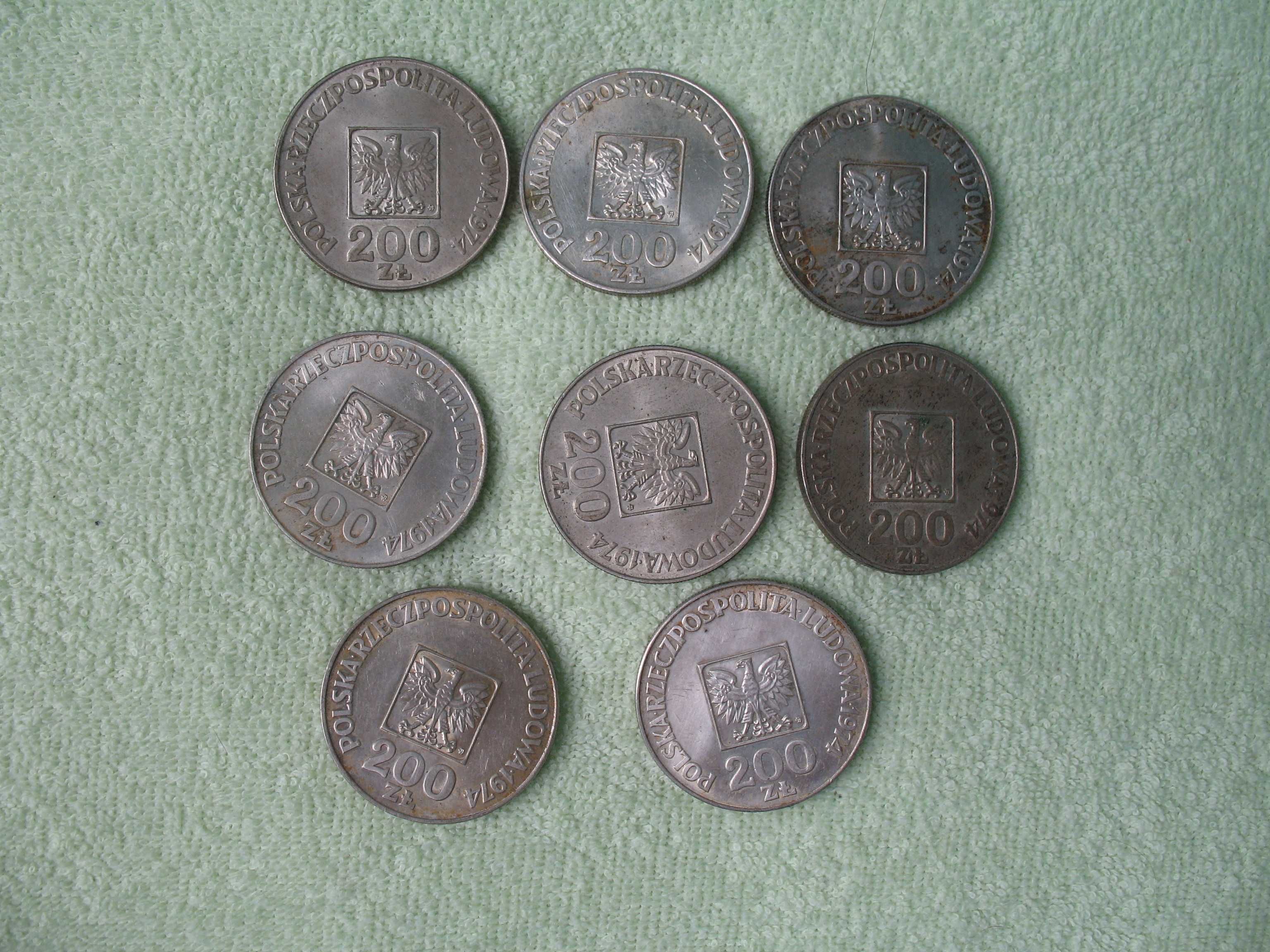 Srebrne monety: 200 złotych XXX lat PRL z 1974 roku 8 sztuk.