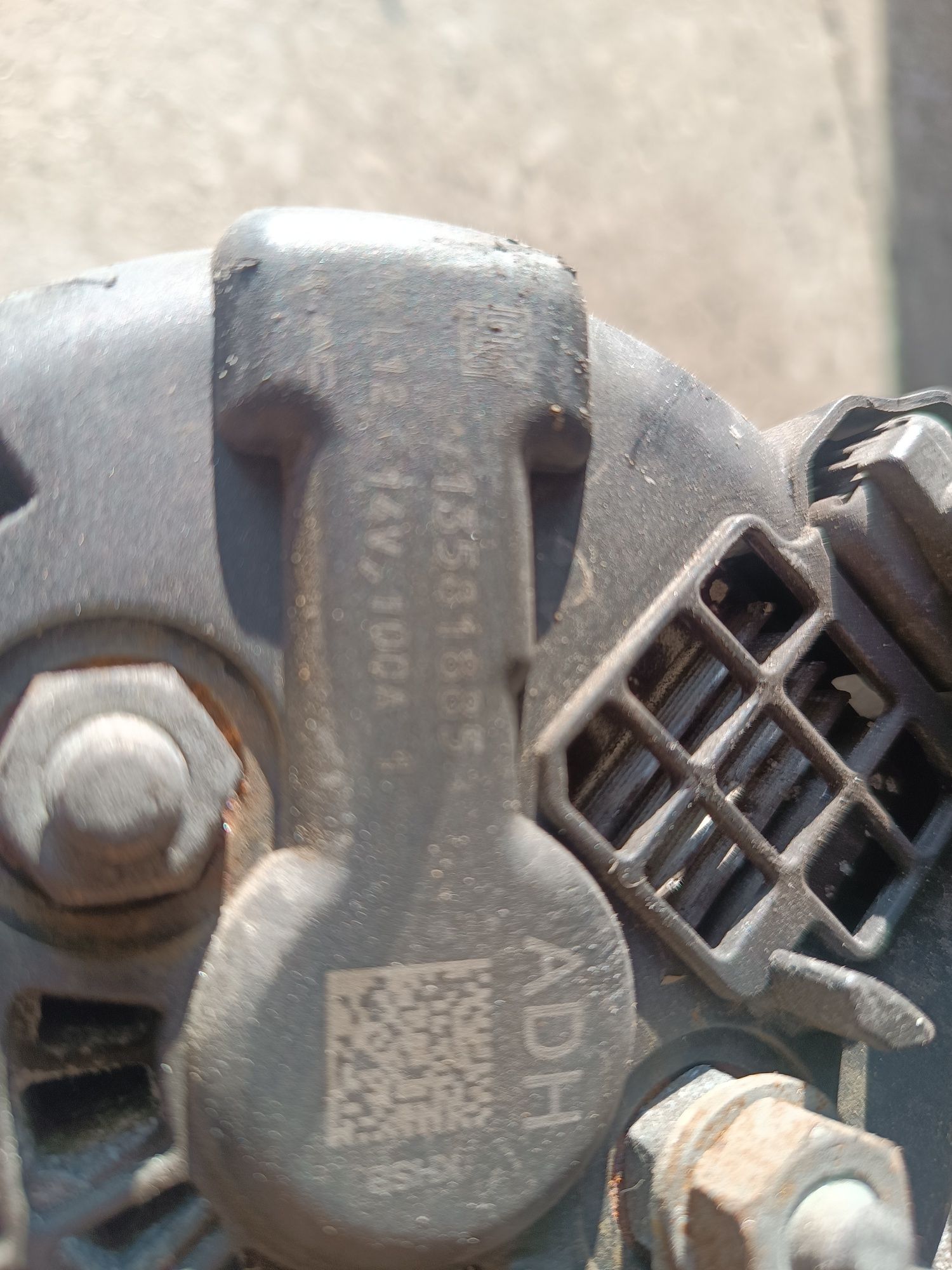 Alternator opel astra j Meriva b mokka 1.4t 13,581,885