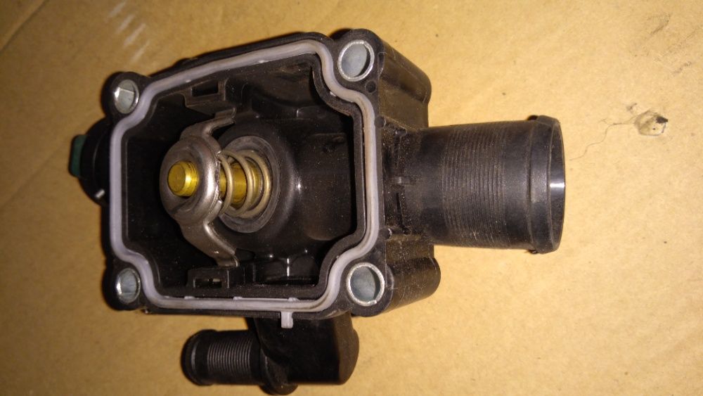 Термостат Wahler 410705.89D, Wahler PA66-gf30 CITROËN PEUGEOT