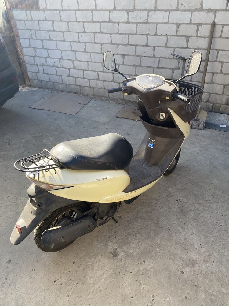 Продам скутер Honda AF62