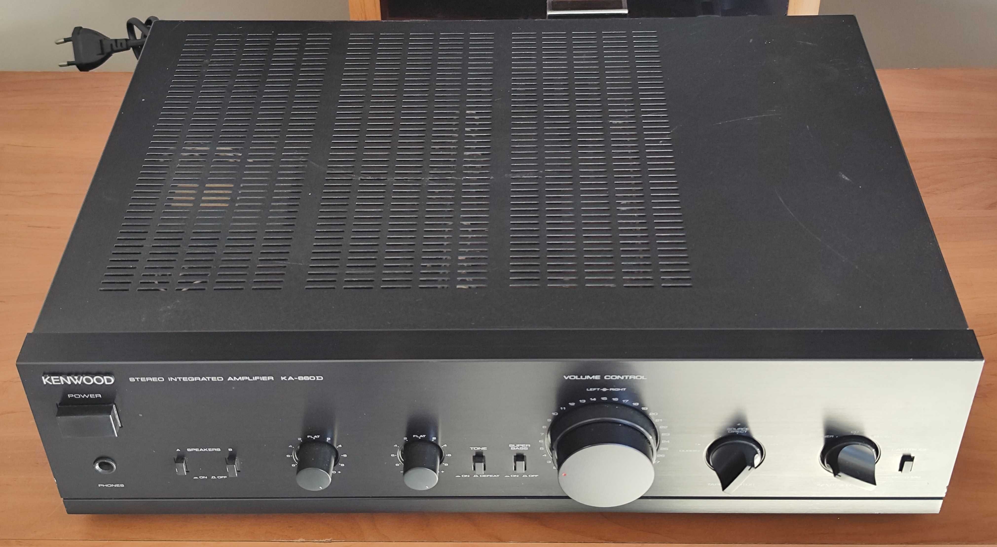 Sprzedam używany wzmacniacz audio marki Kenwood KA-660D