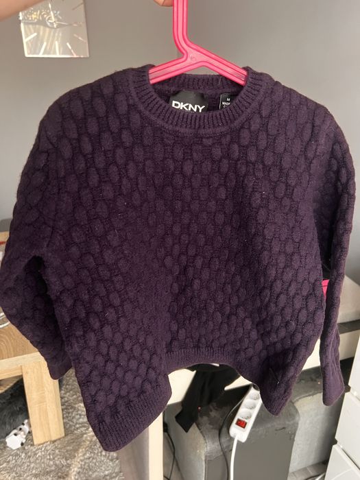 Sweter DKNY dzieciecy rM na ok 8-9 lat