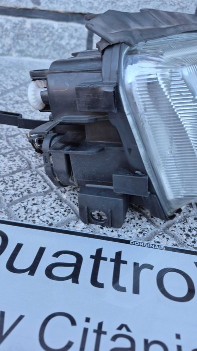 AUDI A4 B5 (8D)-Ótica/Farol DIREITA RIGOROSAMENTE NOVA 1994 até 1999