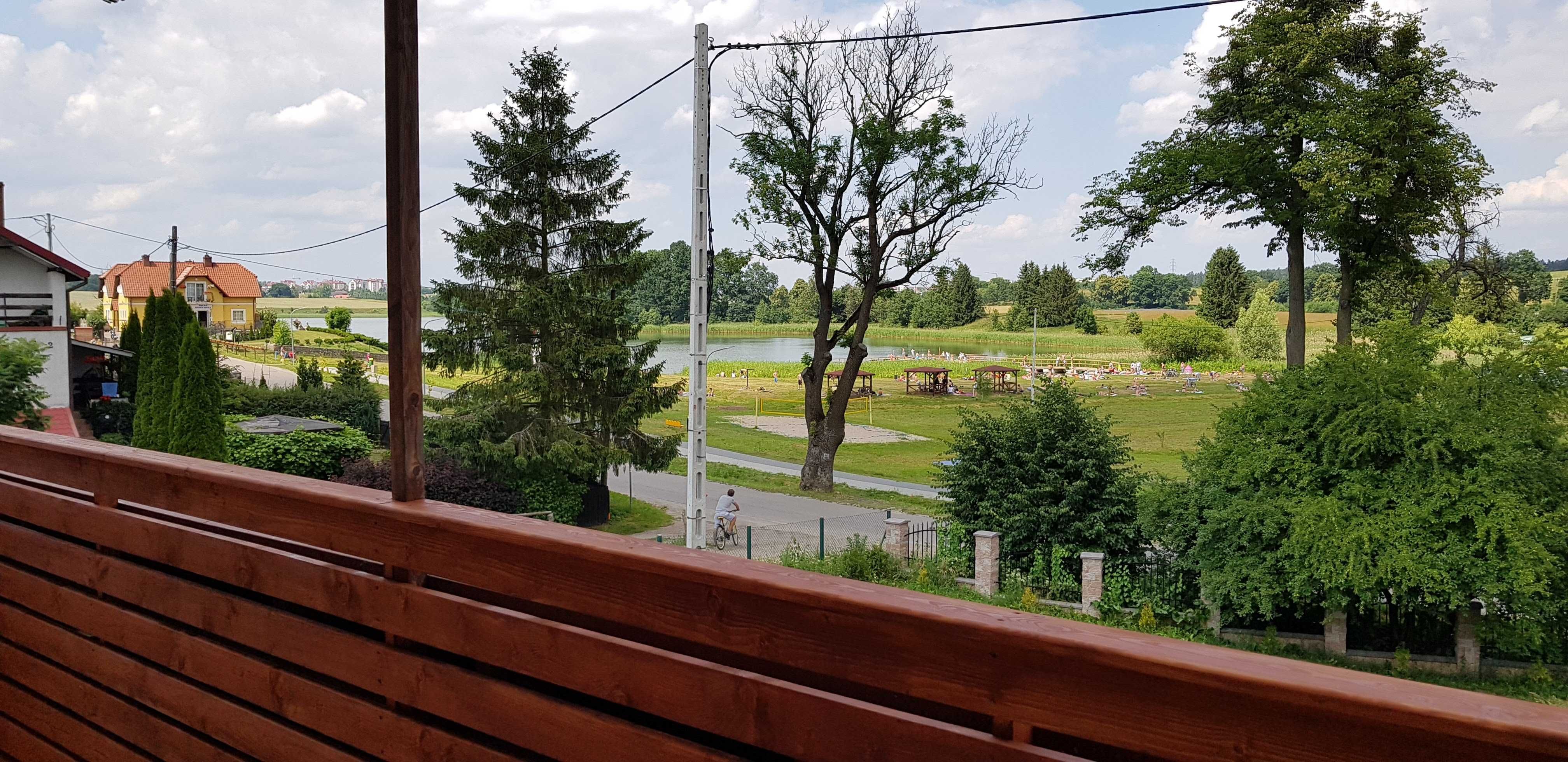 Magiczne Wakacje nad Jez. Mazury  Pokoje & Apartament  100m do plaży