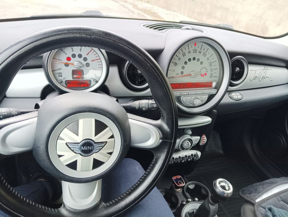 Mini cooper 1.6d psa