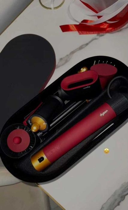 МультиСтайлер Dyson Airwrap i.d. HS08 Straight & Wavy Red Velvet/Gold