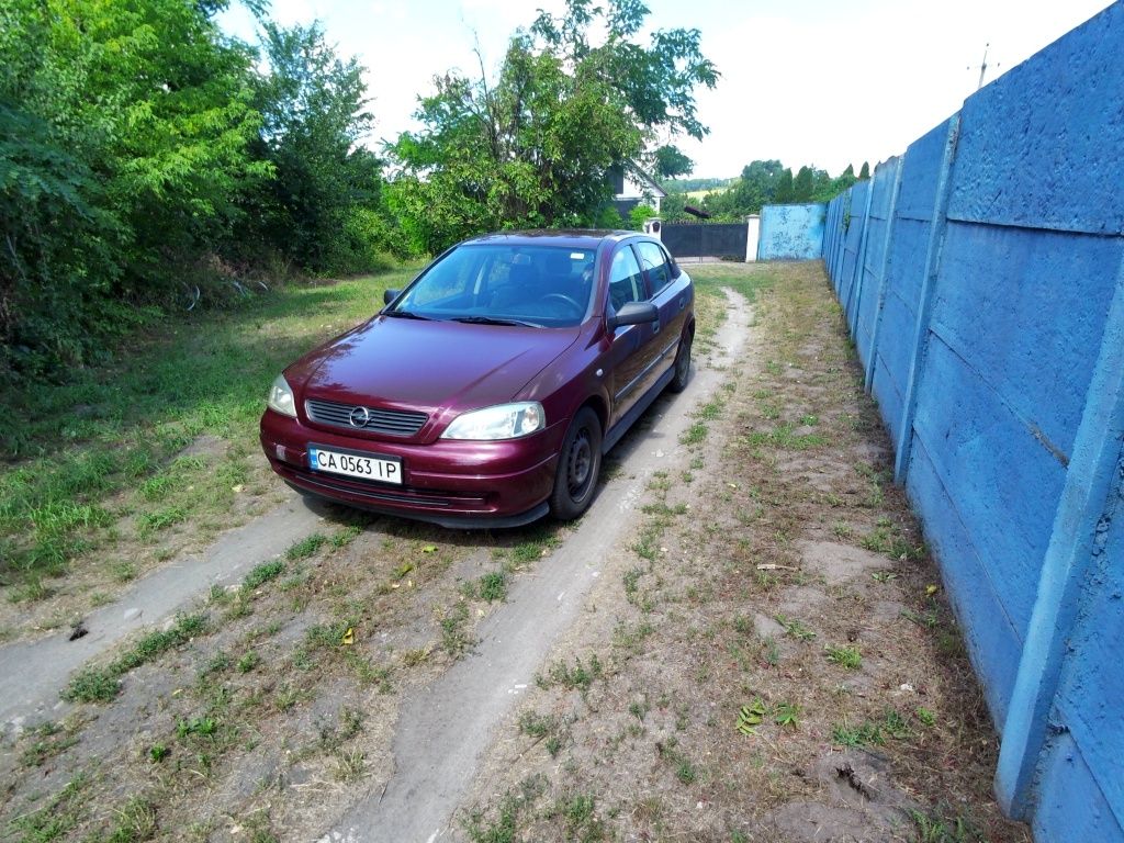 Opel Astra G 1.4 бензин