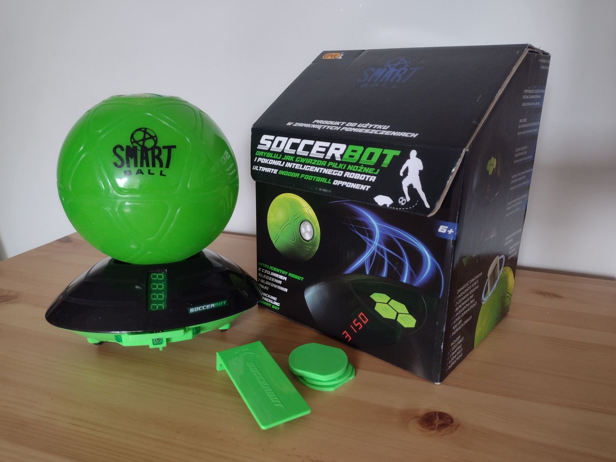 Soccerbot - inteligentny robot do gry w piłkę nożną