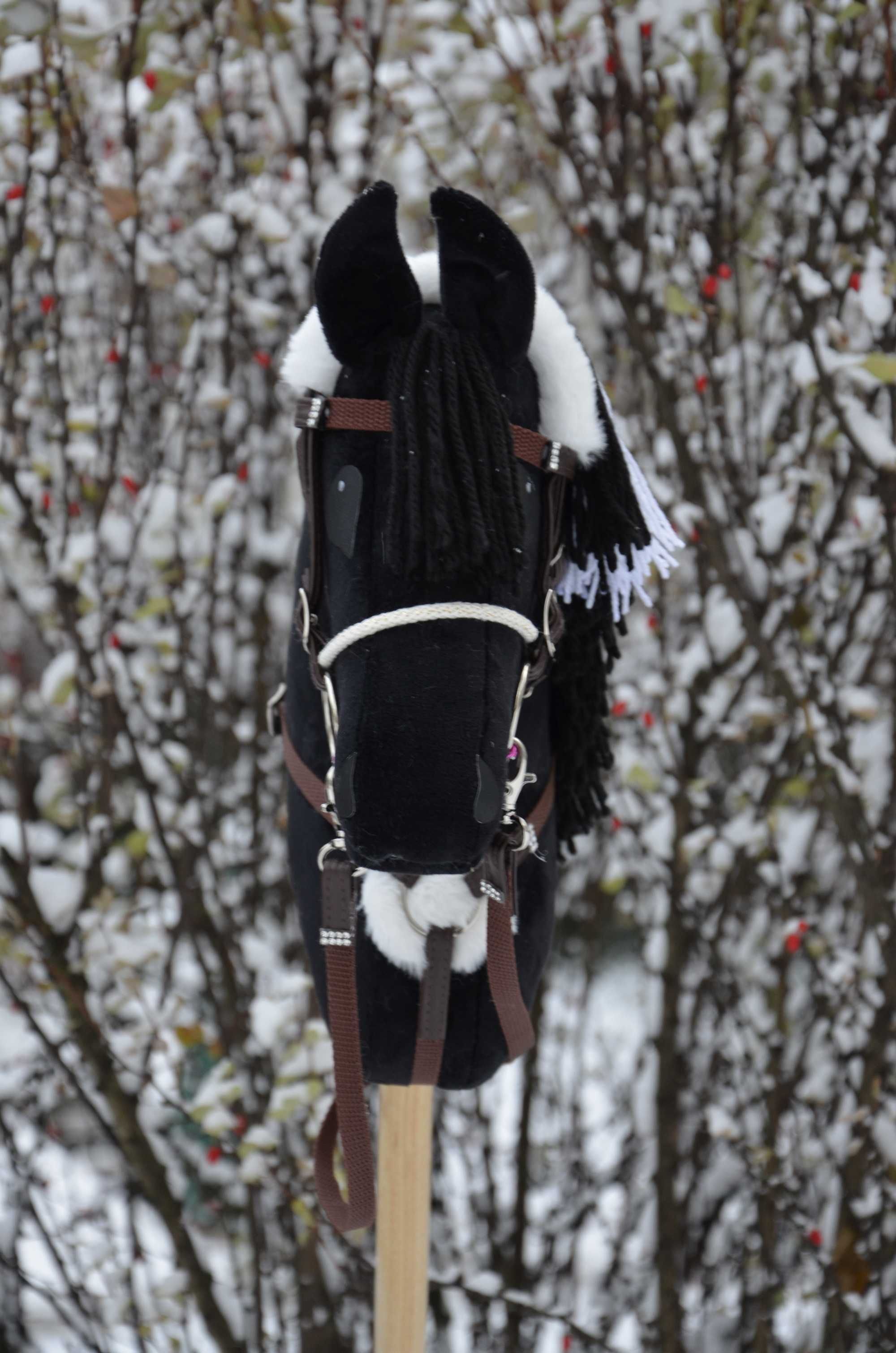 Hobby Horse czarny kary A3