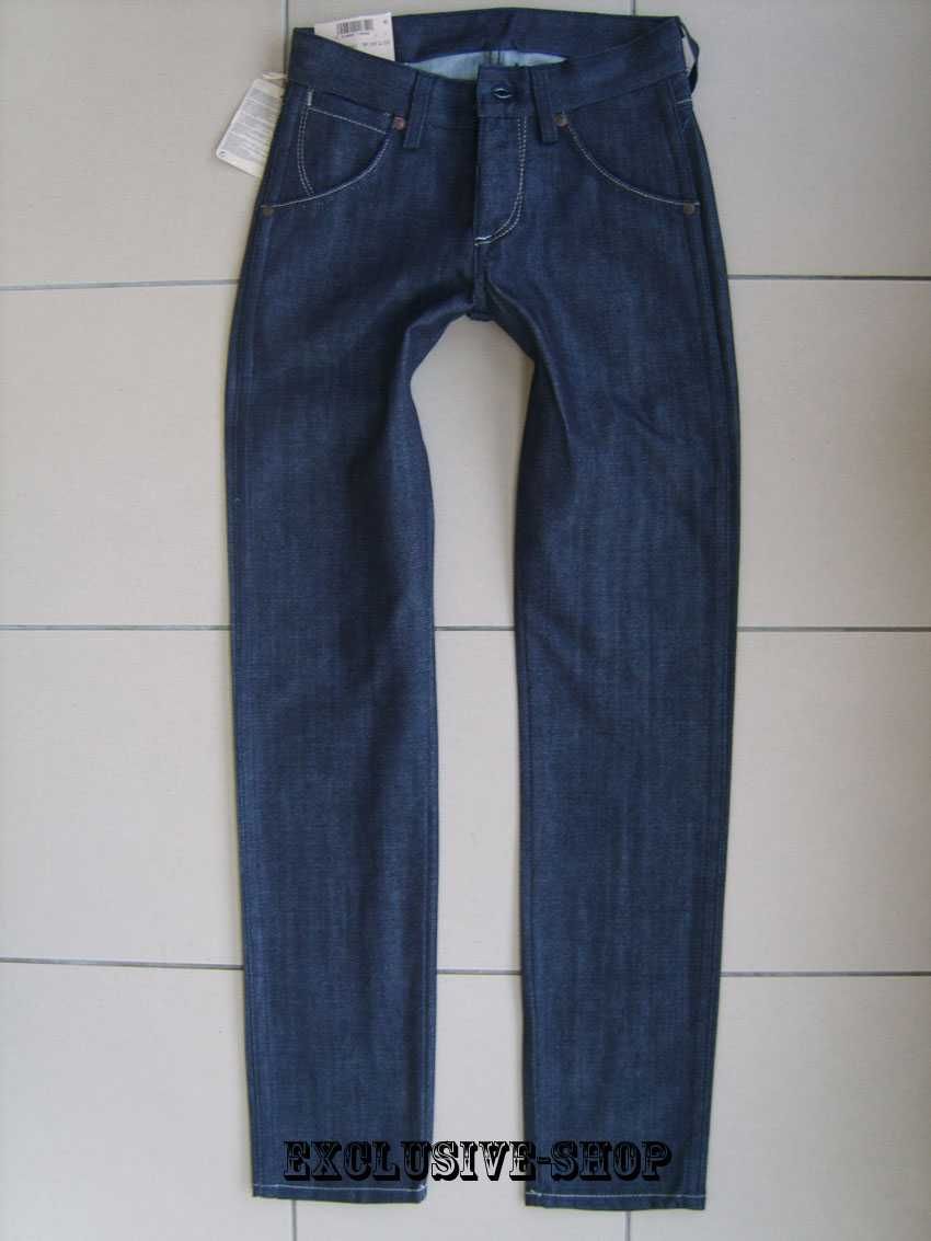 Spodnie męskie dżinsy Wrangler 2Frz Dry W30 L34 ; pas 80 cm