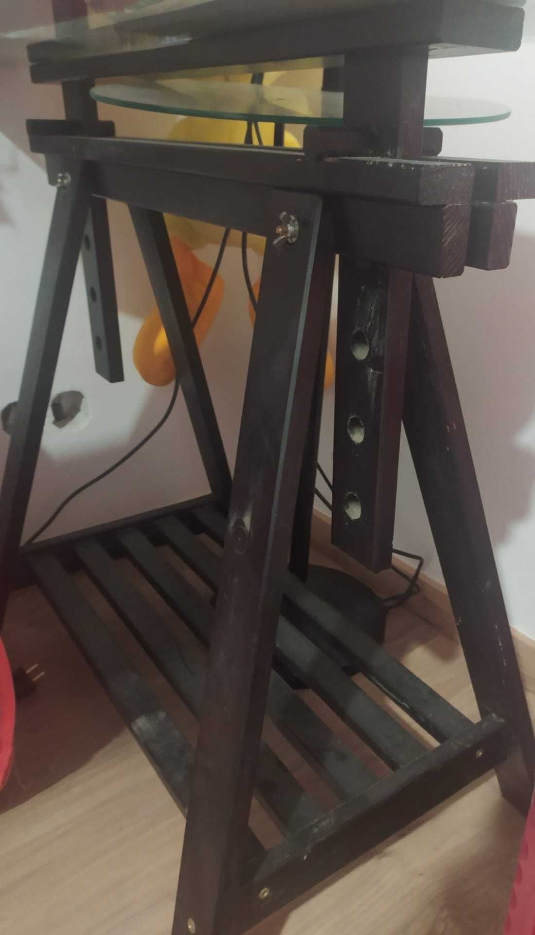 mesa com tampo em vidro