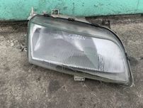 VW Sharan I 95- lampa prawa przednia przod