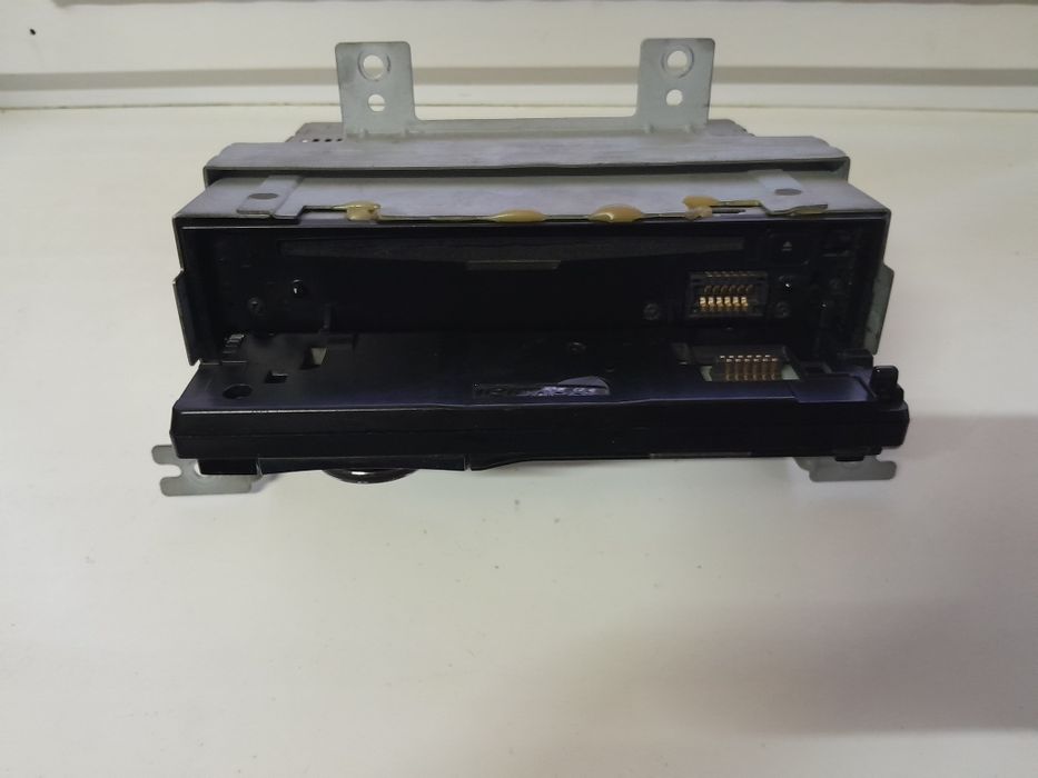 Магнитофон pioneer и рамка хюндай акцент