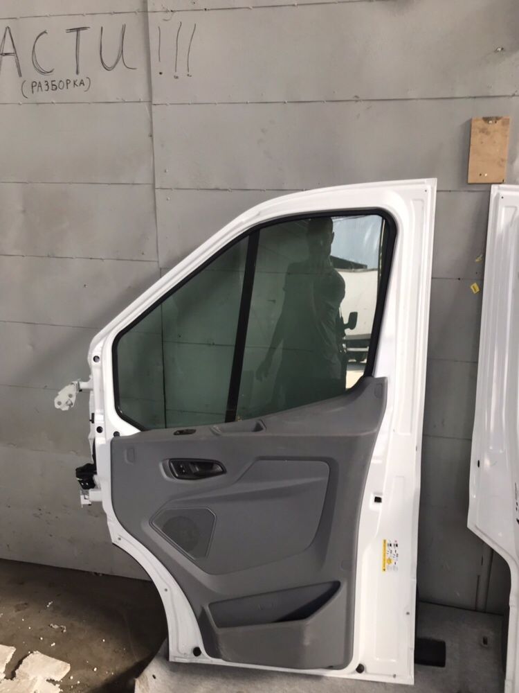 Двери Ford Transit 2014-2021