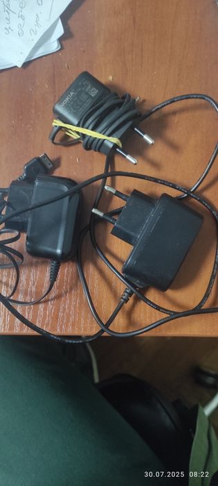 Продаю зарядные устройства Nokia, Samsung, Fly