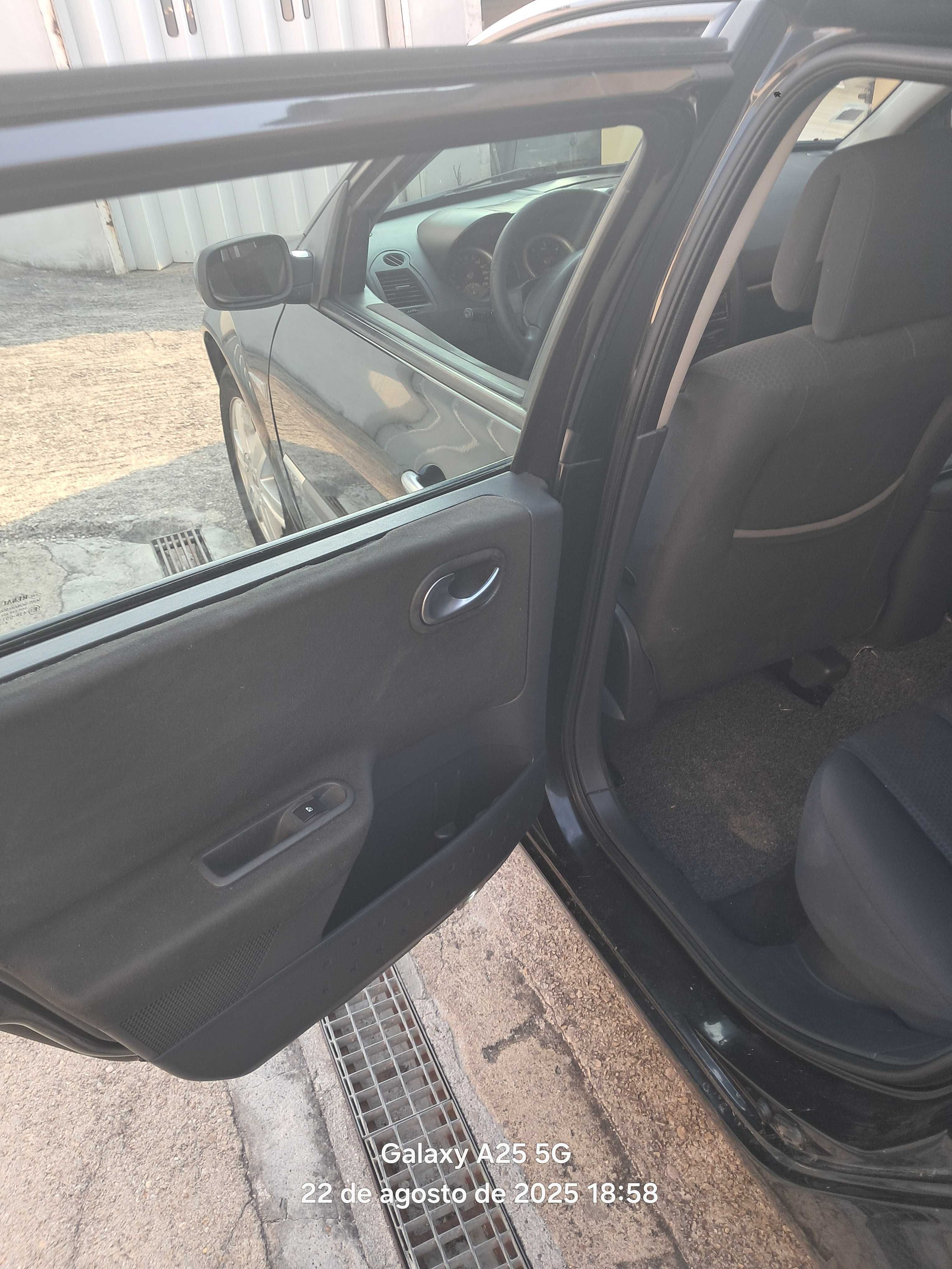 Carro renault megane