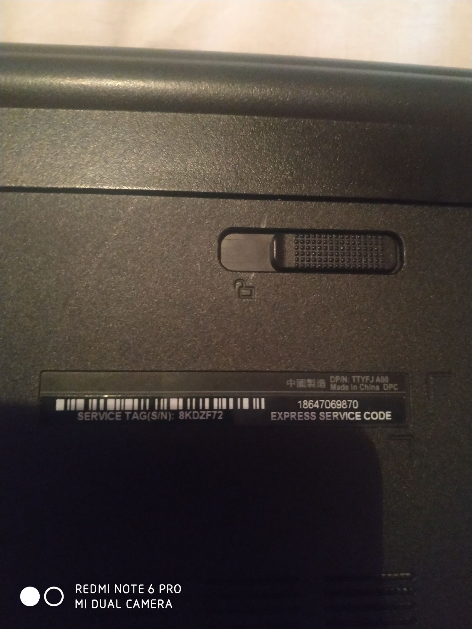 Ноутбук Dell inspiron 5551