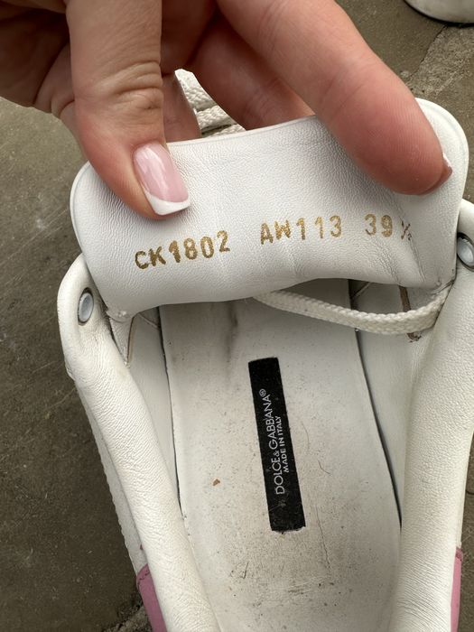 Кросівки Dolce Gabbana Оригінал Босоніжки Jacquemus Оригінал