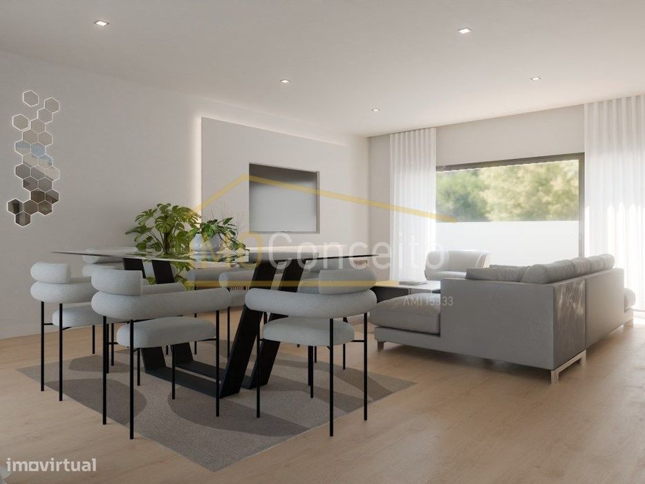 Moradia T4 de Luxo no Entroncamento - Em Construção