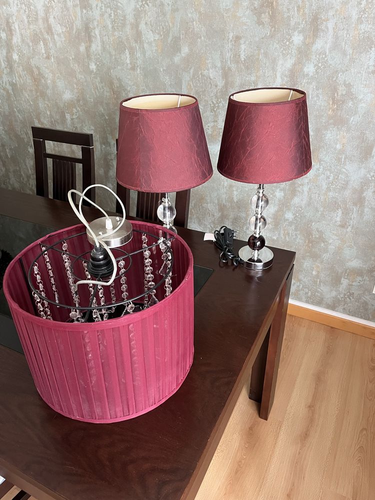 Candeeiros de mesa e teto