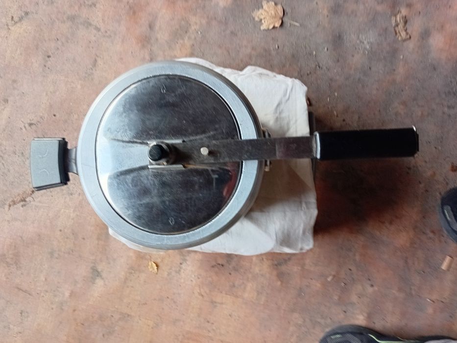 Скороварка на газу