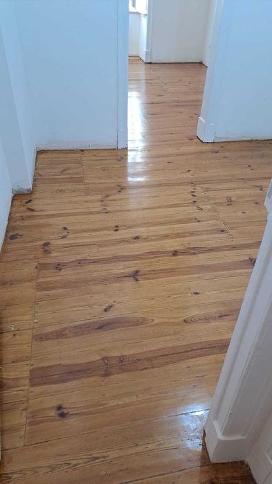 Arrendenda-se T2 Almirante Reis totalmente remodelado.