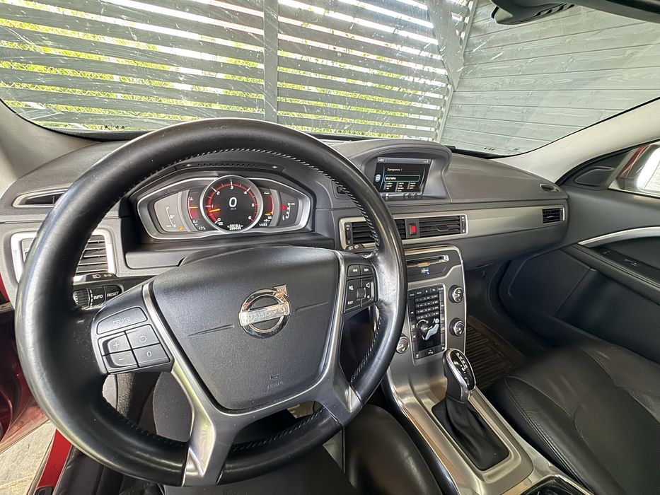 Volvo v70 2.0 D3 2011 Summum