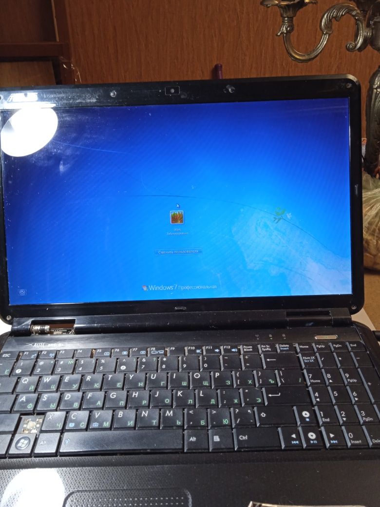 Продам ноутбук ASUS Windows 7професиональная