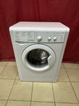 Стиральная машина Indesit IWSC 51051