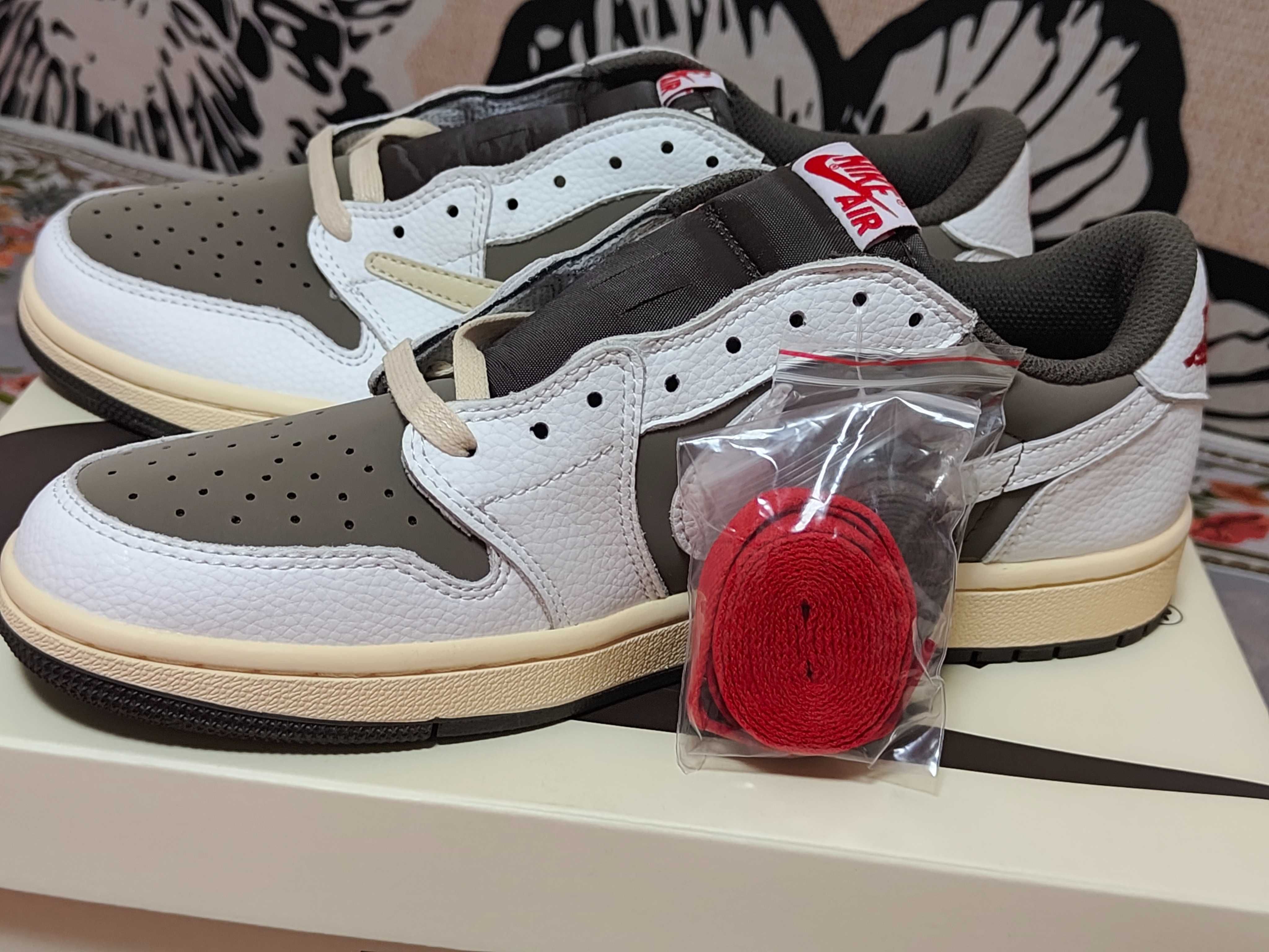 OG SP Travis Scott Reverse Mocha   Jordan 1 Retro Low  44