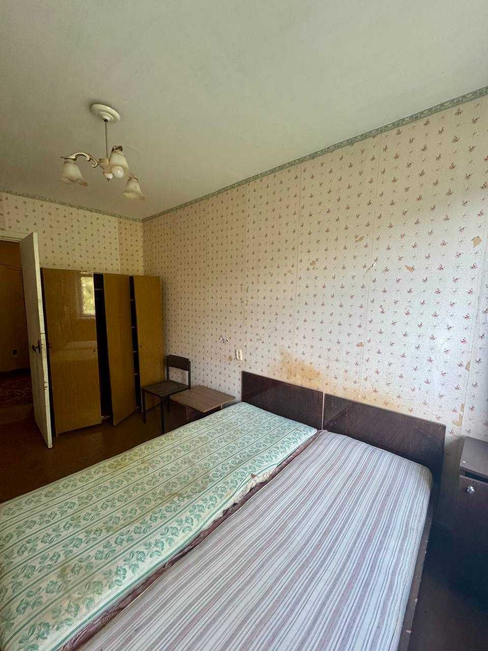 Продаж квартири з роздільними кімнатами р-н Алмазний