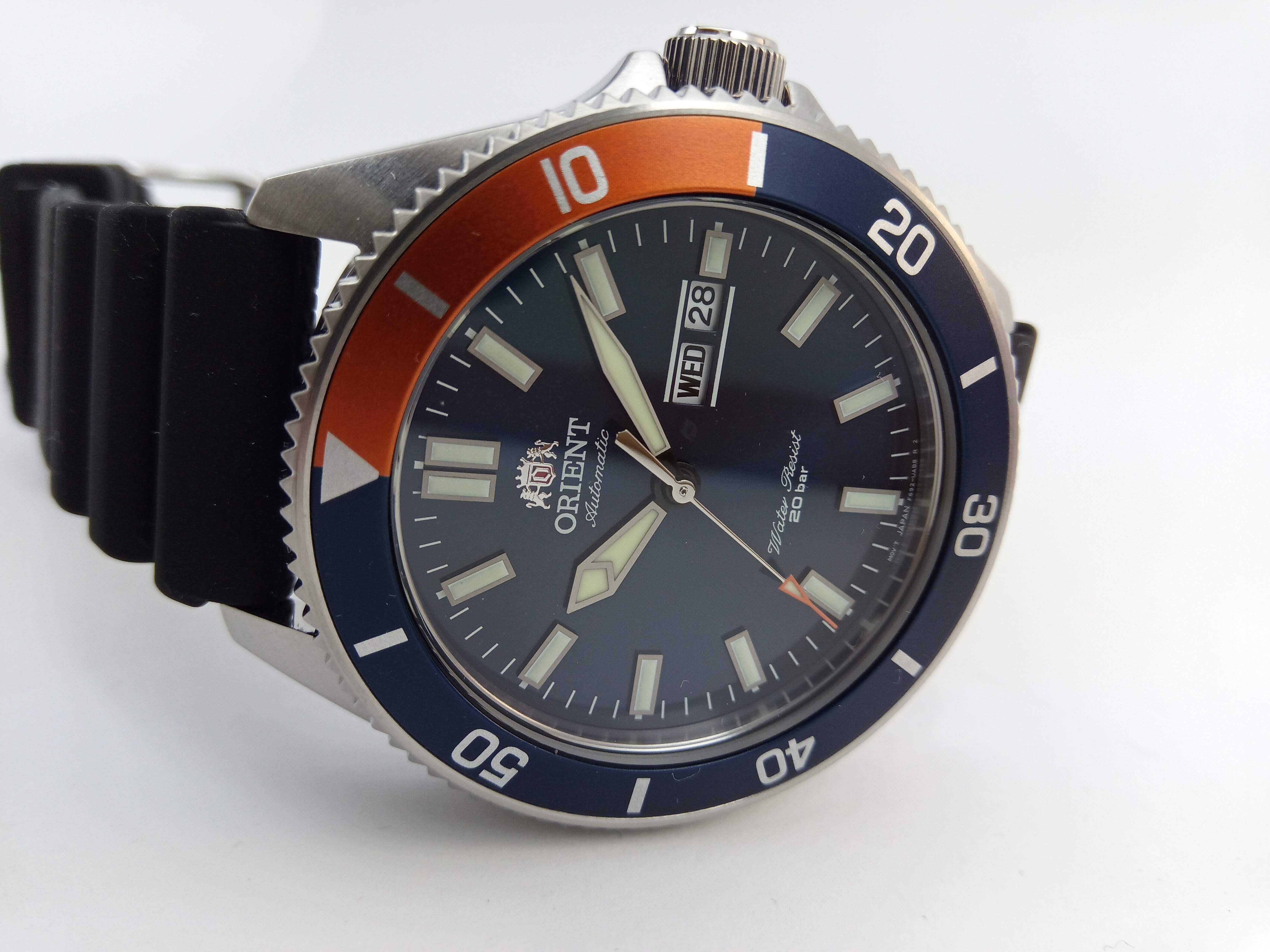 Японские часы Orient RA-AA0916L19B, механика, самозавод от движения
