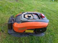 Robot koszący kosiarka automatyczna Yard Force x60i uszkodzony