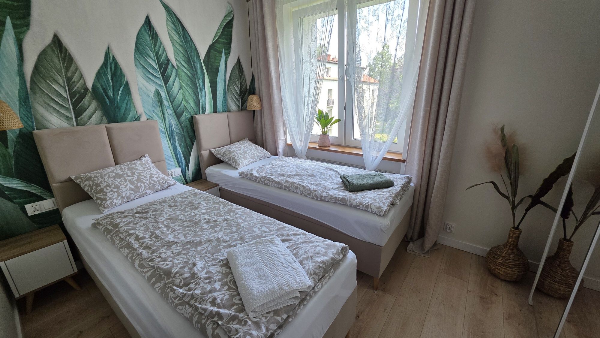 Apartament Jelenia Góra. Zwiedzanie Karkonoszy i wypoczynek, parking